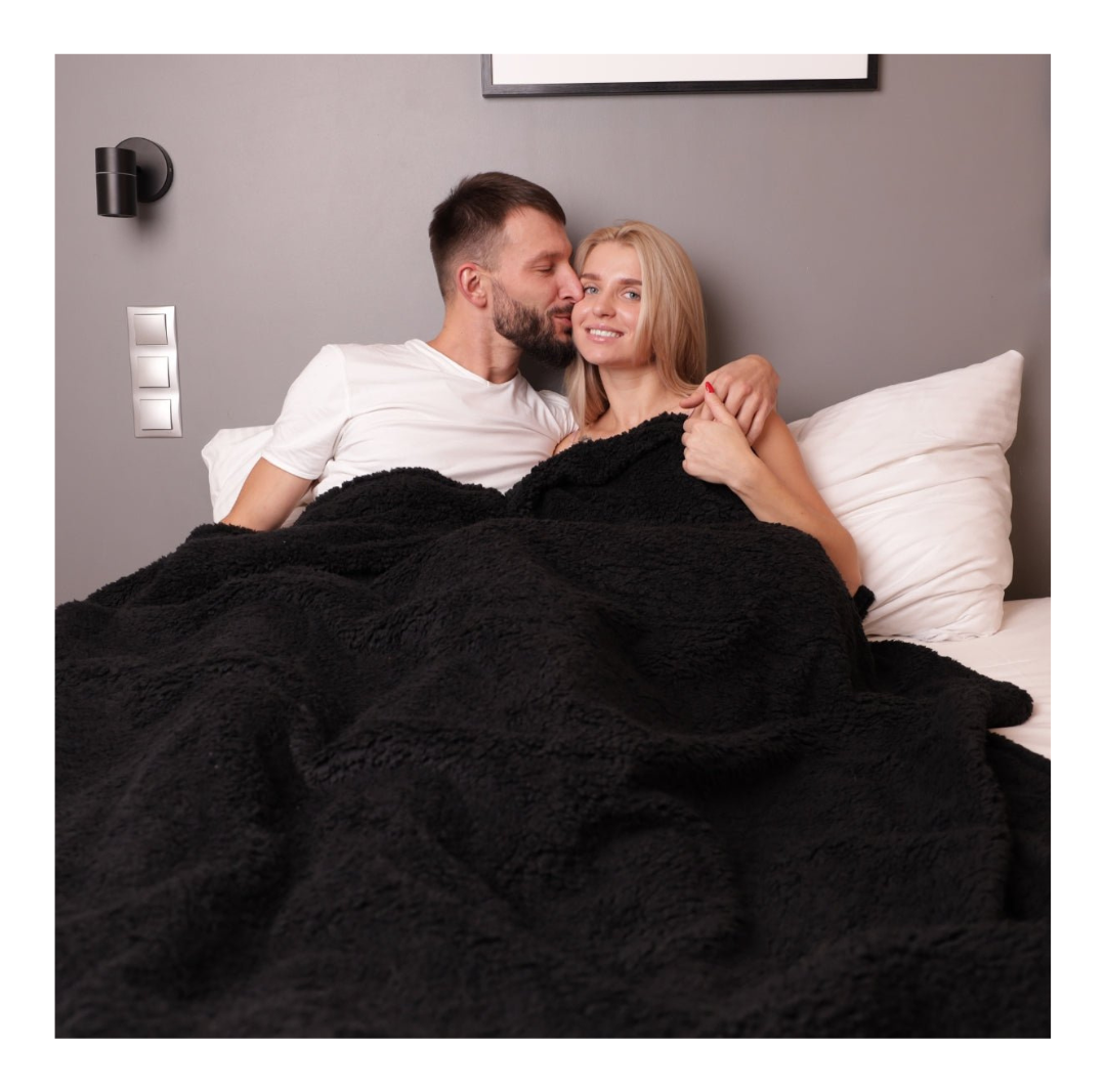 LoveBlanket™ | Coperta Impermeabile - Comfort in Tutte le Condizioni Climatiche - Nero - - Concept Palermo