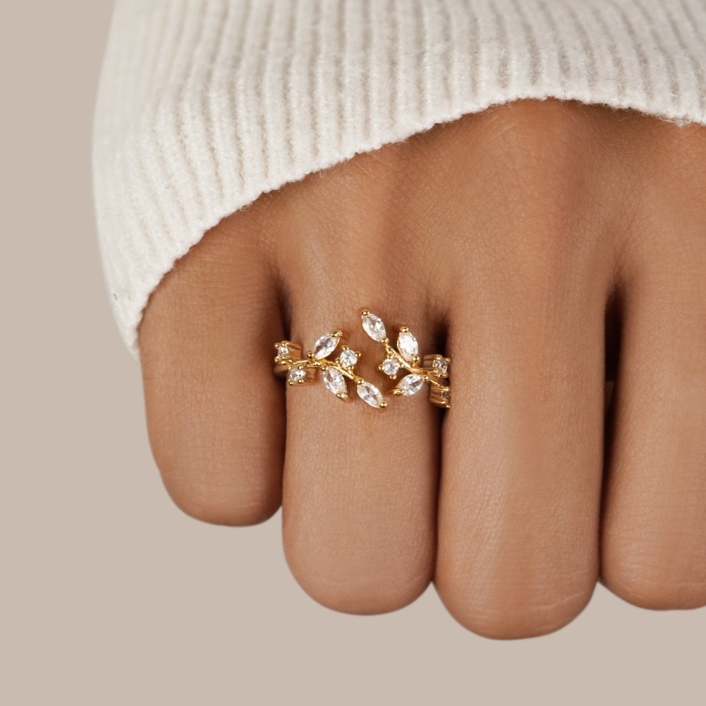 Anello con cristalli 18 carati - Oro - HYPOALLERGENIC Ring ring for women - Concept Palermo