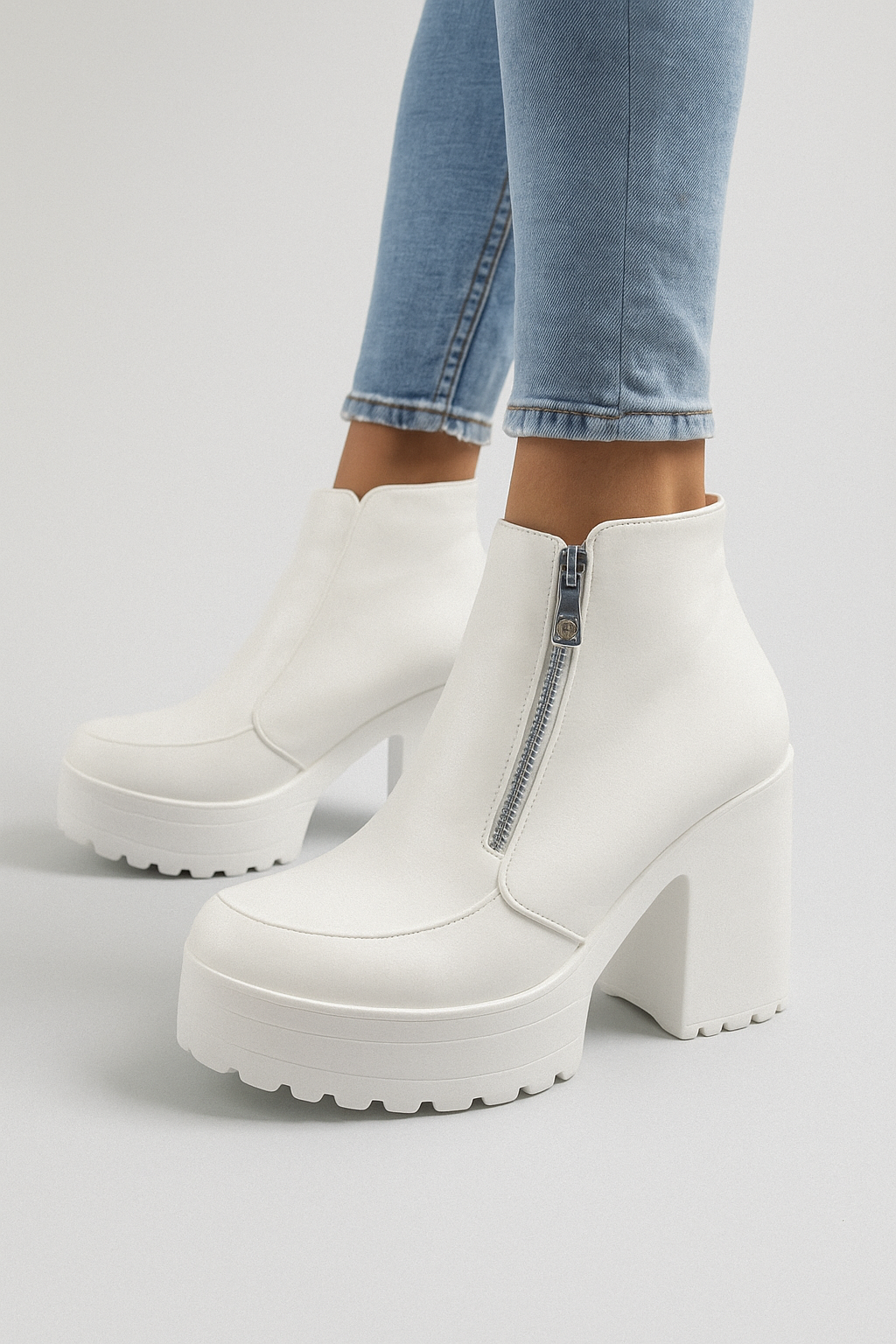 Ivy | Stivaletti platform con suola carrarmato e zip frontale - - BOOTS Boots & Shoes - Concept Palermo