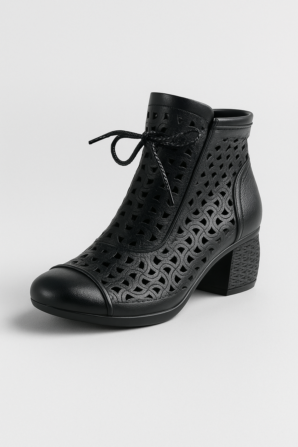 Ella | Stivaletti Estivi con Lacci e Design Traforato - Nero - BOOTS Boots & Shoes shoes shoes for women shoes woman Shoes women - Concept Palermo