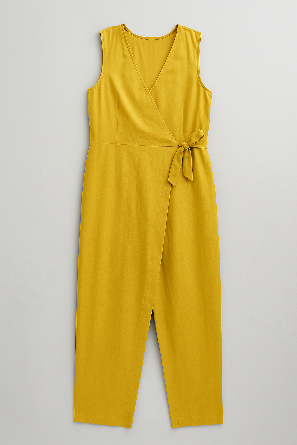 Leona | Jumpsuit Donna Elegante Senza Maniche - Giallo - abbigliamento femminile combinazione di stile e comfort davvero facile da indossare jumpsuit elegante jumpsuit estiva jumpsuit in vari colori jumpsuit senza maniche jumpsuit versatile outfit per occasioni speciali taglie disponibili jumpsuit - Concept Palermo