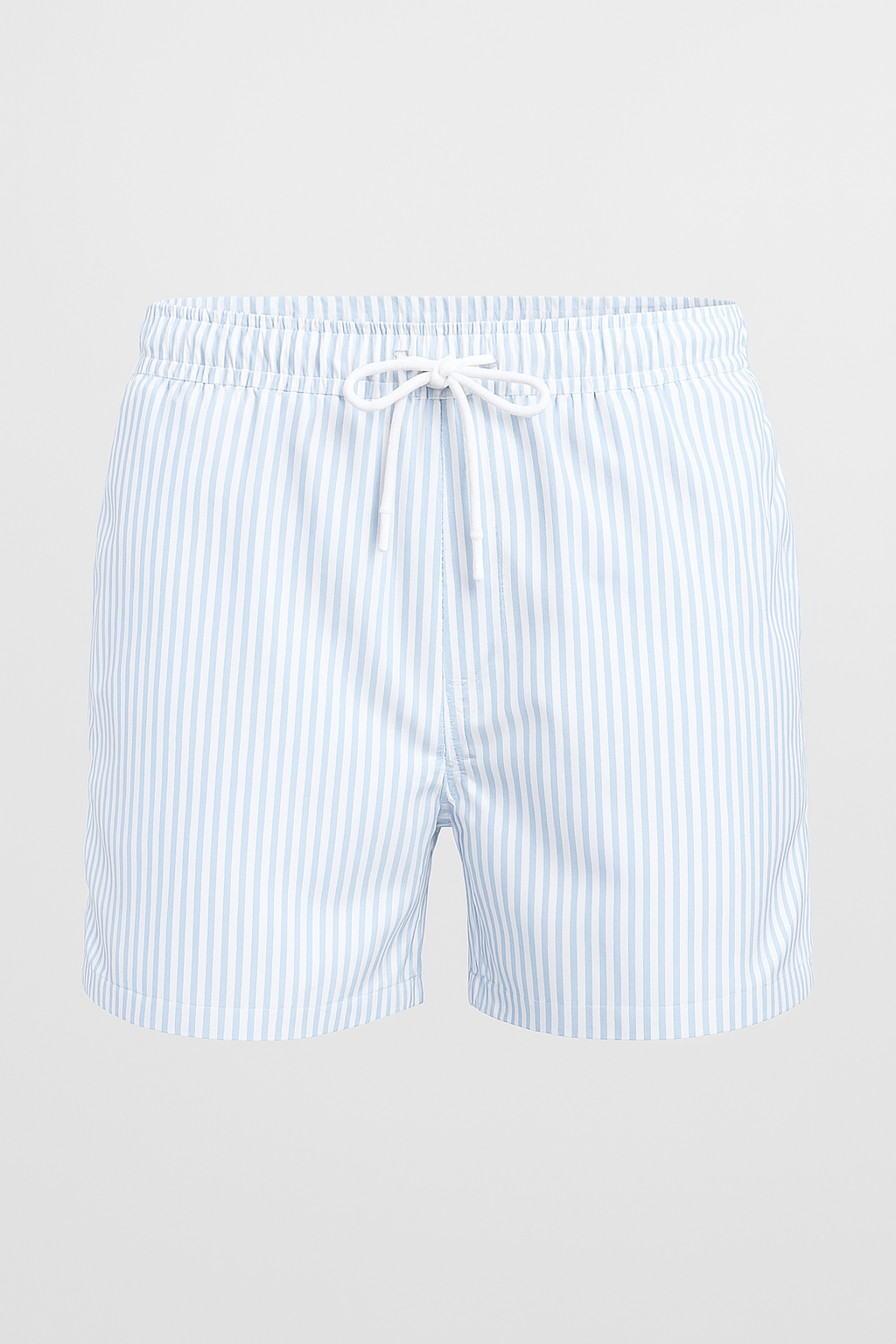 William | Shorts da bagno a righe per uomo – Leggeri, a rapida asciugatura e alla moda - Azzurro chiaro - aktive Freizeitkleidung Badebekleidung Herren Badeshorts Herren gestreifte Badehose komfortable Badeshorts Kordelzug Badeshorts schnelltrockende Badehose schwimmen Shorts Sommermode Herren Strandoutfit Herren - Concept Palermo