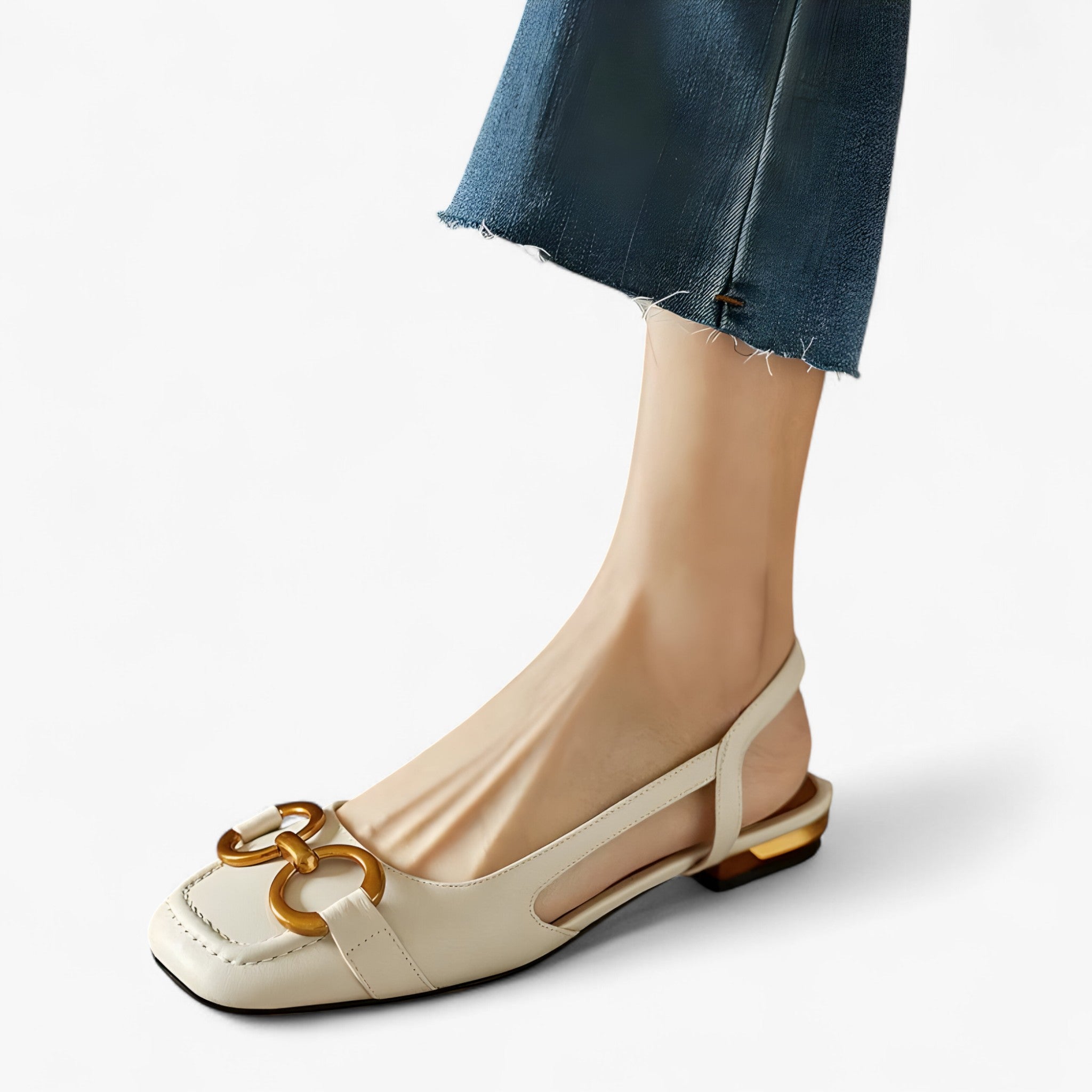 Leny | Sandali Ortopedici Eleganti - Beige (quasi esaurito) - ammortizzazione integrale calzature stabili pantofole ortopediche sandali artigianali sandali comfort sandali estivi sandali ortopedici sandali regolabili scarpe in pelle vestibilità personalizzata - Concept Palermo