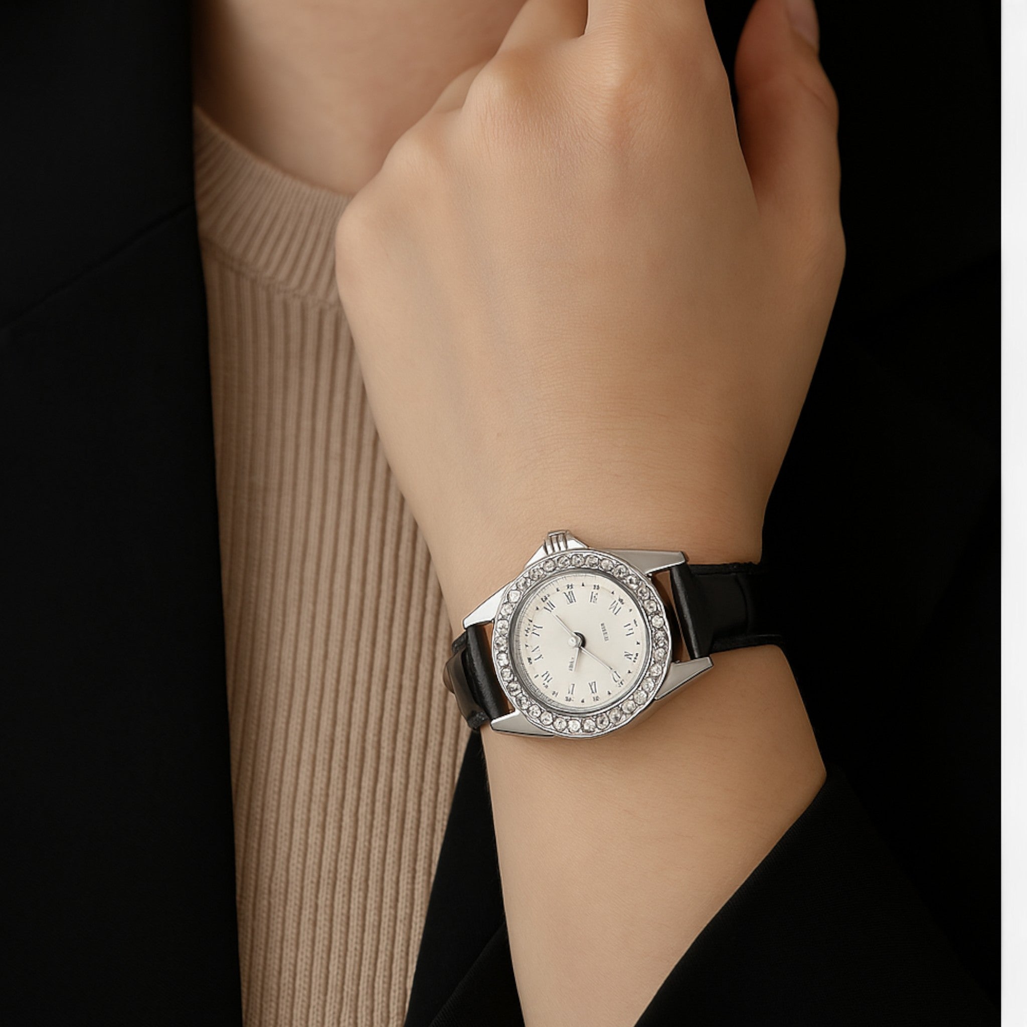 Gemma | Orologio elegante in pelle verde con diamanti scintillanti - - - Concept Palermo