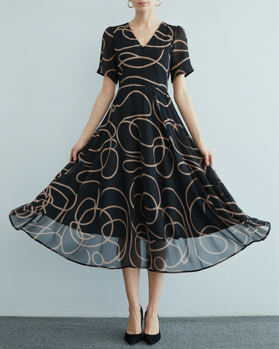 Eliana | Abito Midi Elegante Fluttuante - - abito alla moda abito casual da donna abito comodo per ogni occasione abito con cintura regolabile abito con spacco laterale abito fluttuante abito midi elegante abito V-ausschnitt vestito estivo nero vestito versatile - Concept Palermo