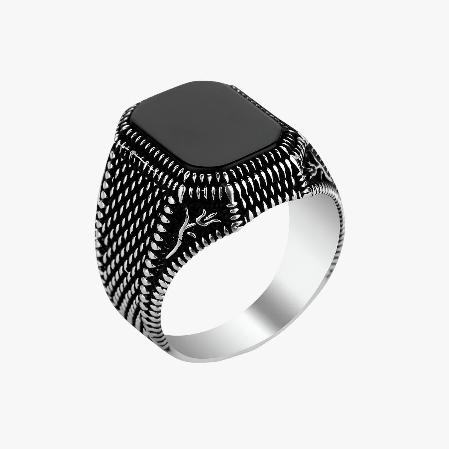 Emory | Anello in zirconia fatto a mano con unico motivo floreale - Nero - mens accessory mens ring Rings - Concept Palermo