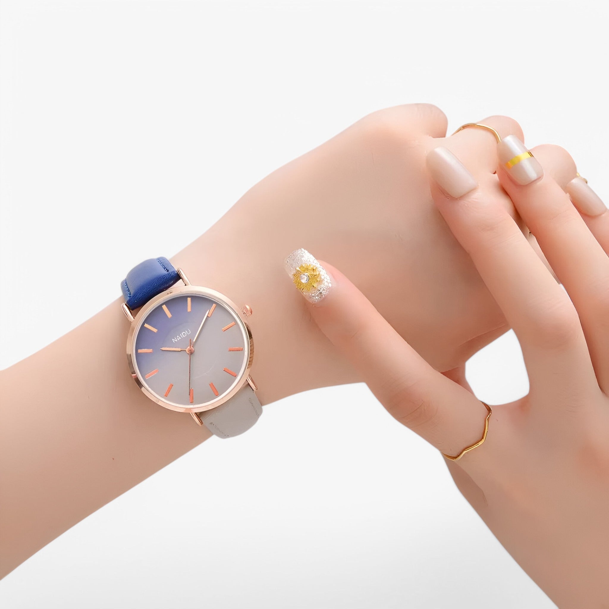 Vivienne | Orologio-bracciale elegante da donna con design raffinato - - female watch watch for women - Concept Palermo