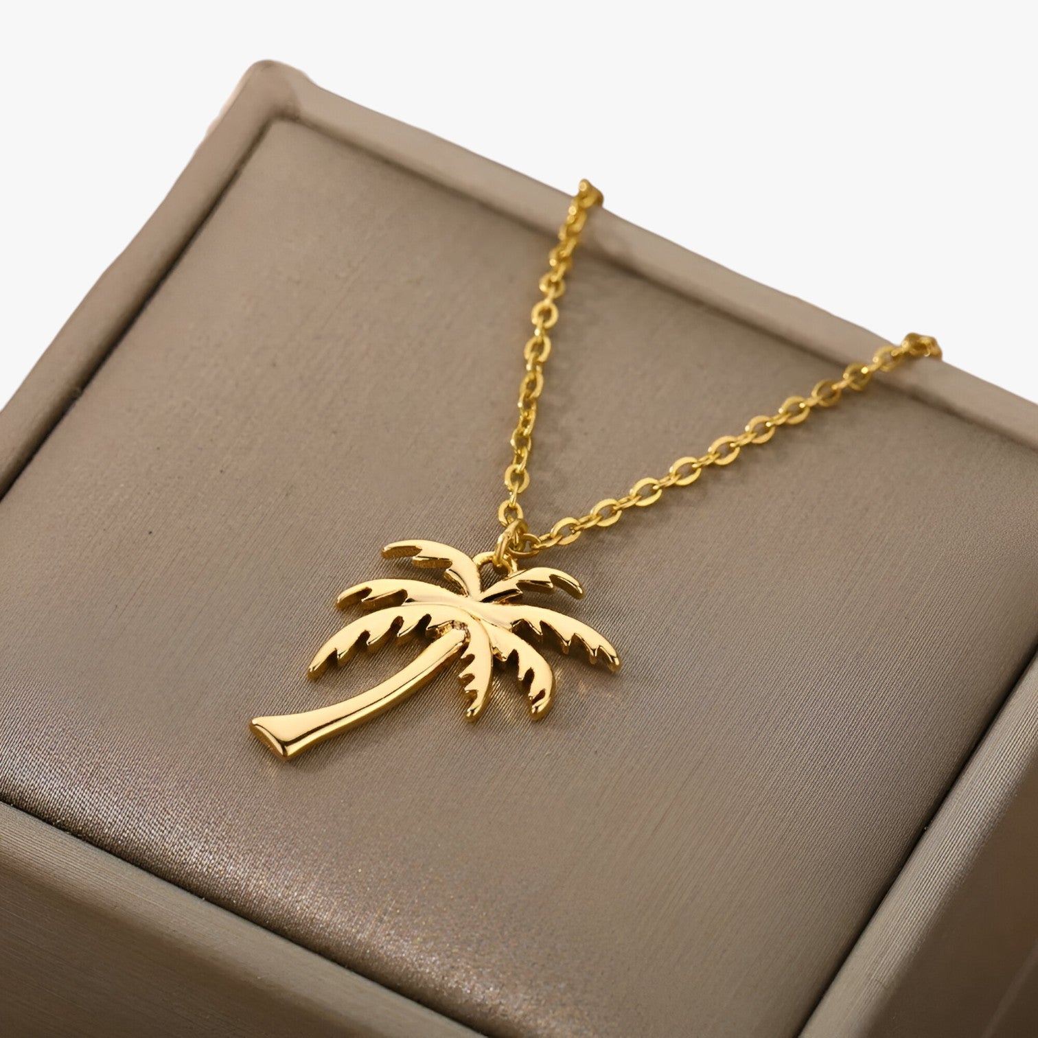 Kate | Delicata collana palma estiva - - elegant womens necklaces necklace NECKLACES Necklaces for Women - Concept Palermo