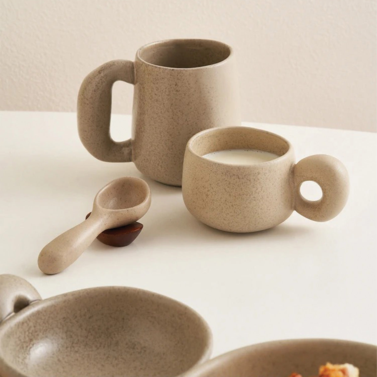 Bicchieri in Ceramica Eleganti con Pietre Louv Fatto a Mano Unici - Beige Piccolo - Ceramics Kitchen - Concept Palermo