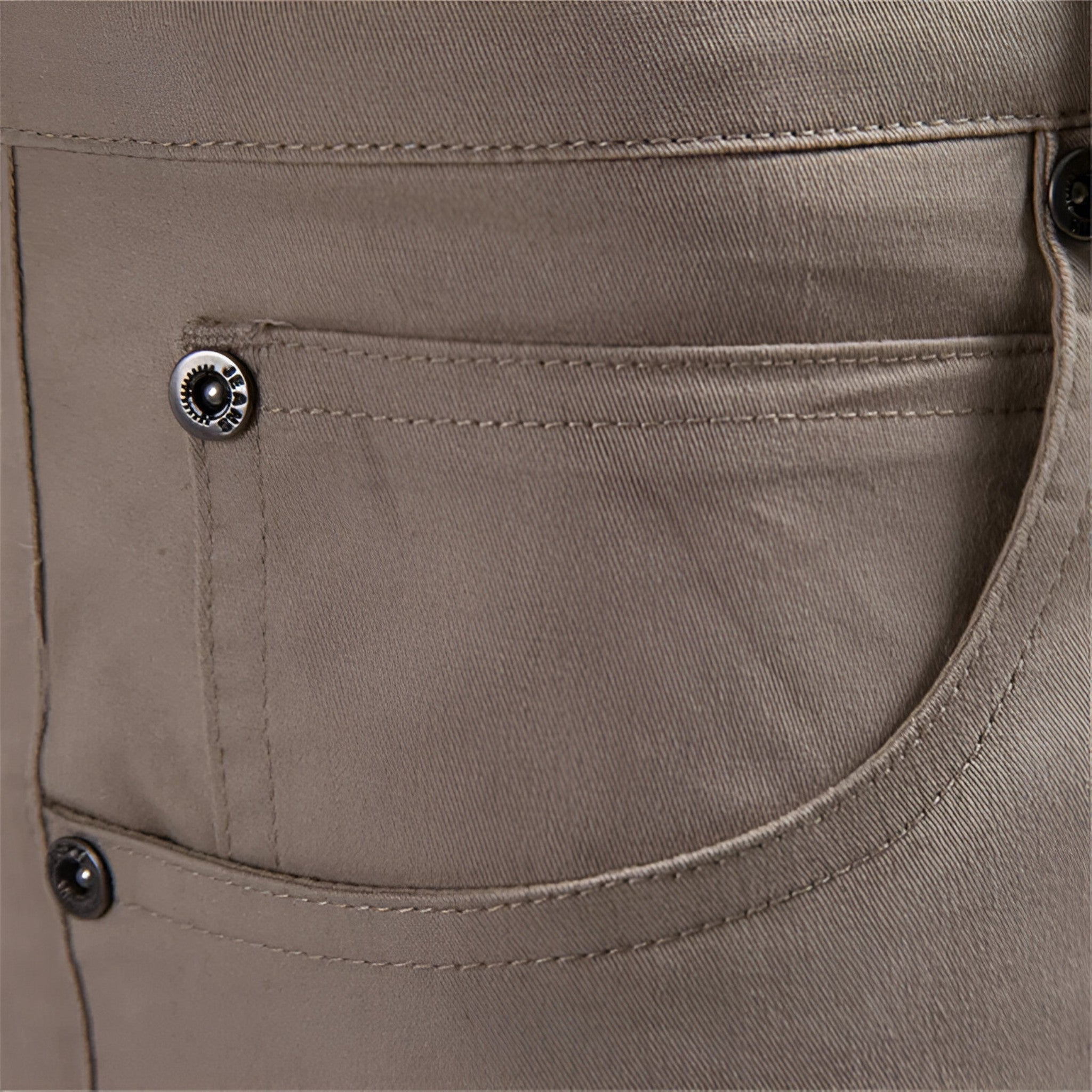 Ethan | Pantaloni Corti Uomo Leggeri in Cotone - - abbigliamento estivo attività all'aperto comfort estivo cotone pantaloni casual pantaloni corti pantaloni leggeri stile versatile tasche funzionali - Concept Palermo