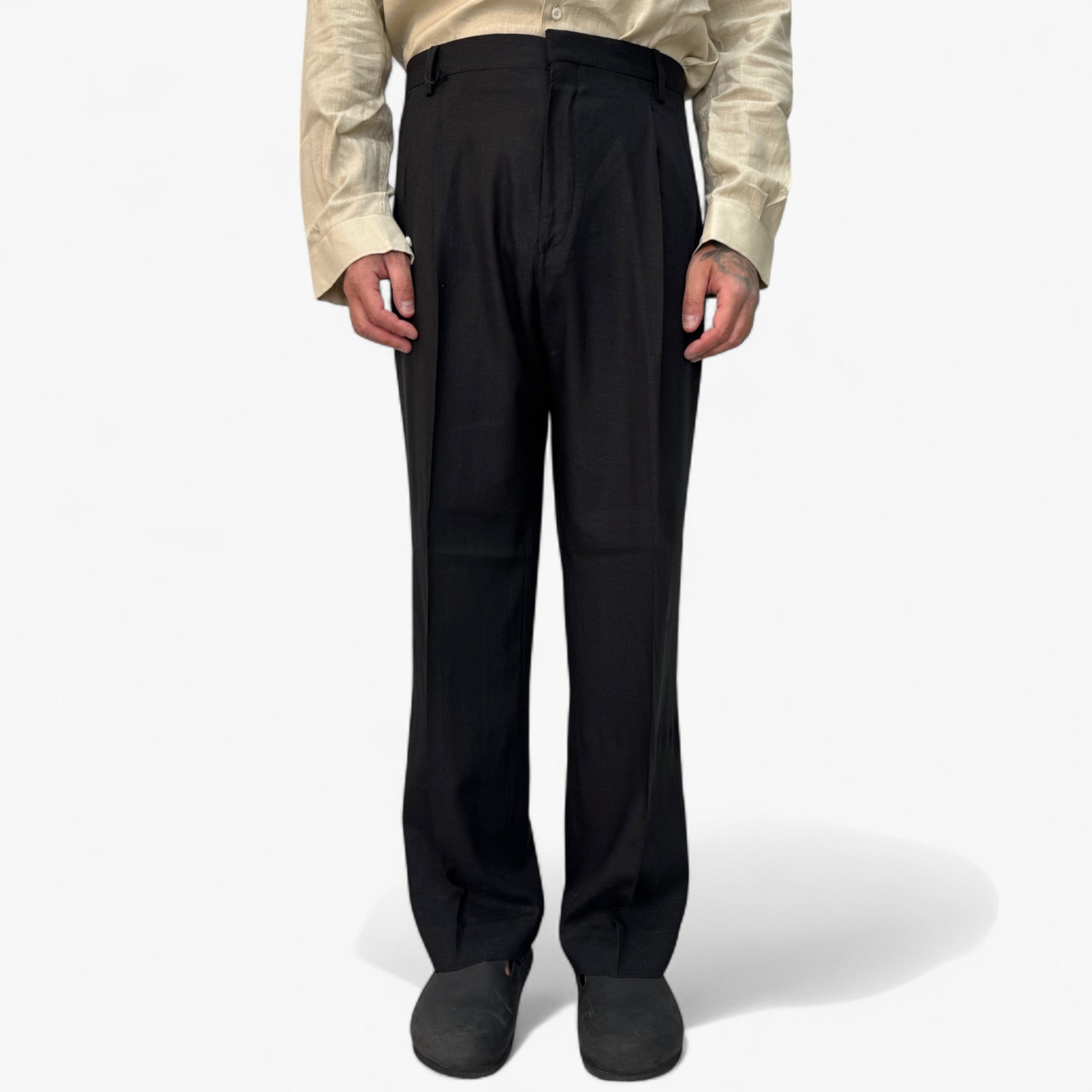 Chris | Pantaloni eleganti da uomo in lino - Nero - abbigliamento estivo moda maschile pantaloni con doppie pince pantaloni eleganti pantaloni estivi pantaloni in lino pantaloni leggeri pantaloni traspiranti pantaloni uomo stile elegante - Concept Palermo