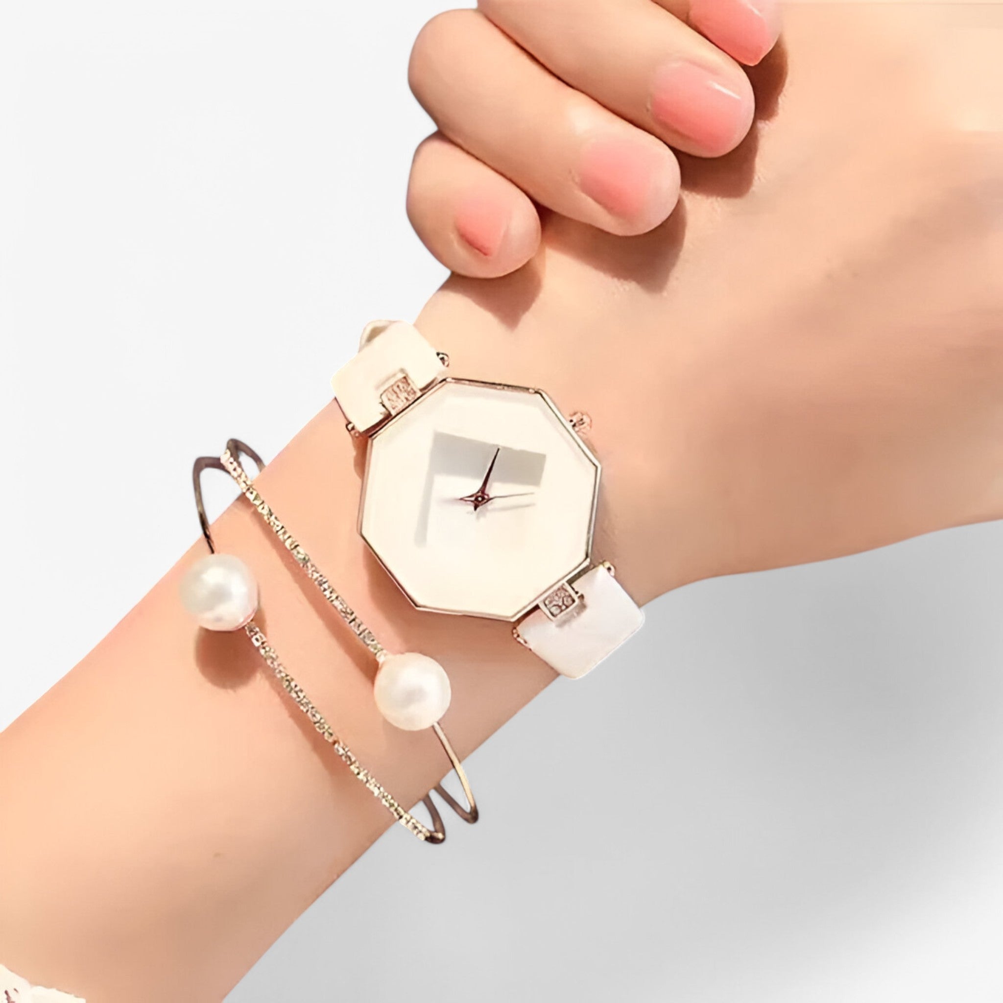 Chiara | Orologio da donna in pelle con dettagli dorati e cristalli - - female watch watch for women - Concept Palermo
