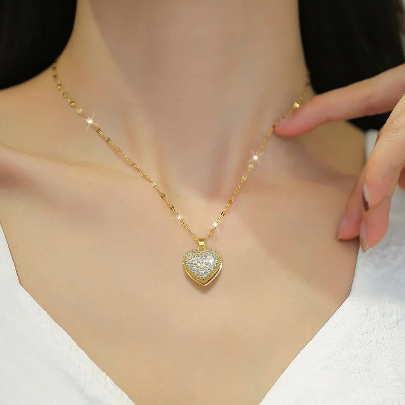 Aya | Elegante collana di perle a forma di cuore - - elegant womens necklaces necklace NECKLACES Necklaces for Women - Concept Palermo