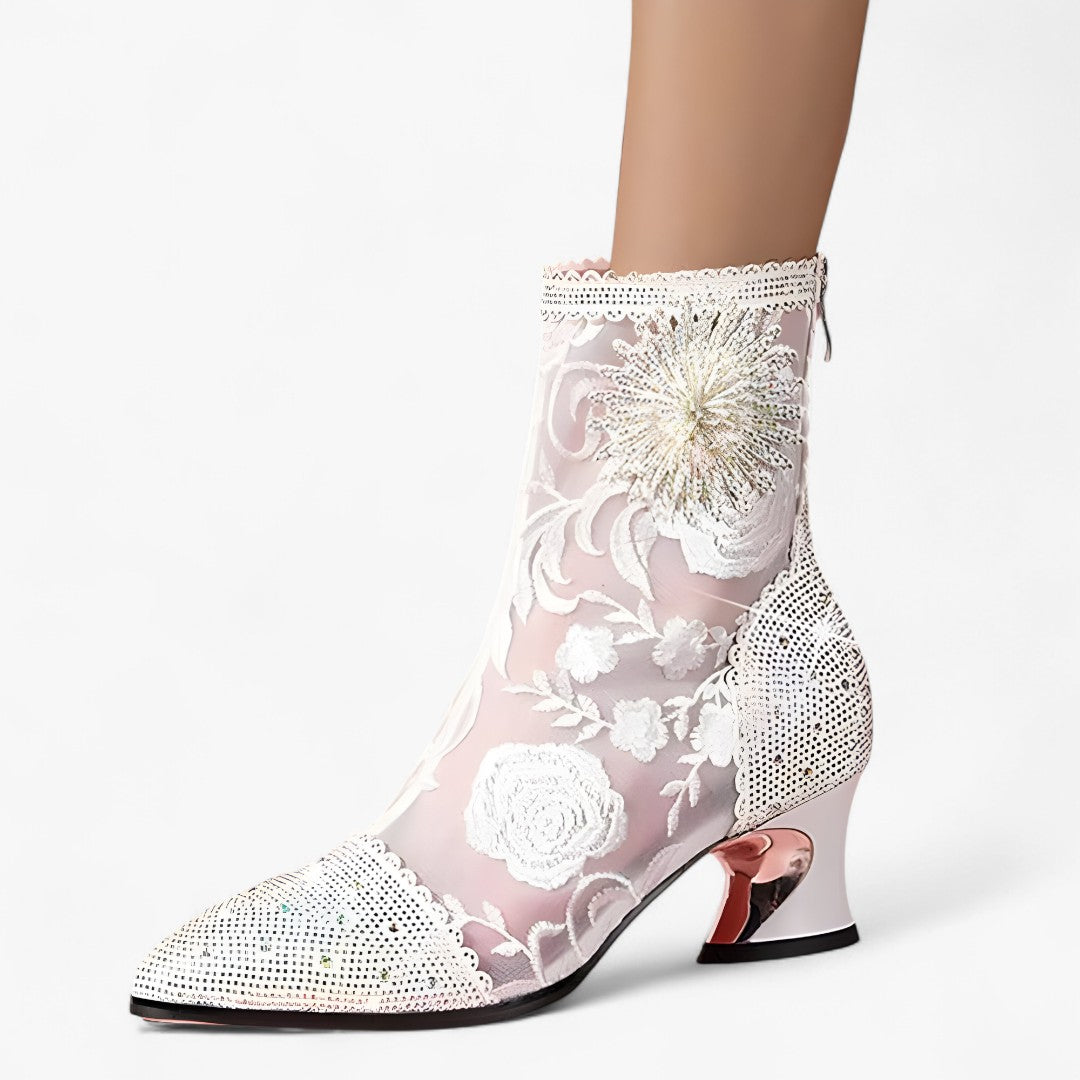 Carmen | Stivaletti a punta con cristalli e pizzo a rete - - BOOTS Boots & Shoes - Concept Palermo