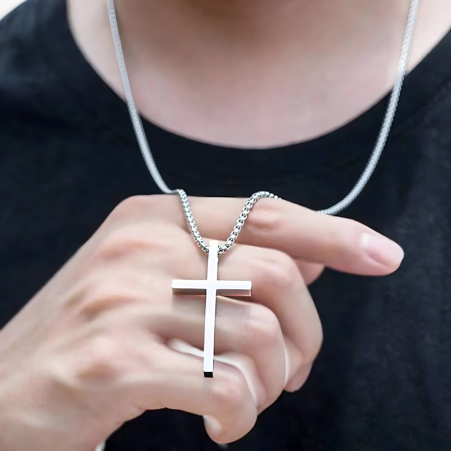 Noah | Ciondolo in Croce d'Argento – Cool & Senza Tempo in Acciaio Inossidabile - - necklace for men NECKLACES Stainless Steel Necklace - Concept Palermo