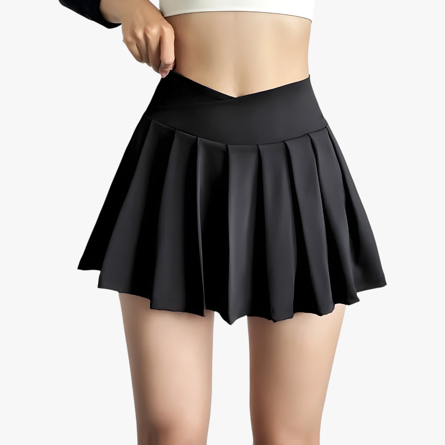 Luna | Gonna sportiva plissettata a vita alta con shorts integrati - Nero - womens fashion - Concept Palermo