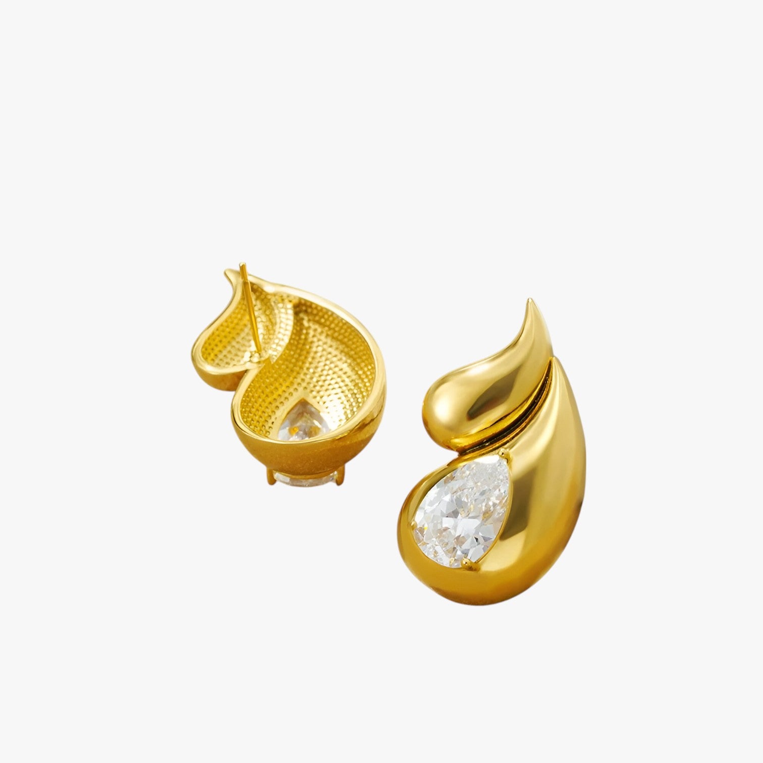 Naomi | Orecchini pendenti dorati leggeri e scintillanti - - EARRINGS Earrings for Women Girls womens earring - Concept Palermo