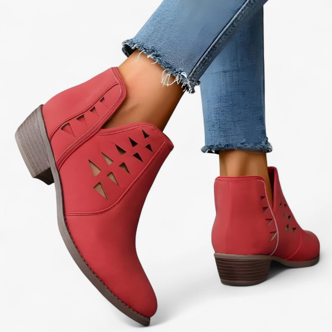 Ellen | Stivaletti bianchi in maglia traforata stile western - - BOOTS Boots & Shoes shoes shoes for women Shoes women womens shoes - Concept Palermo
