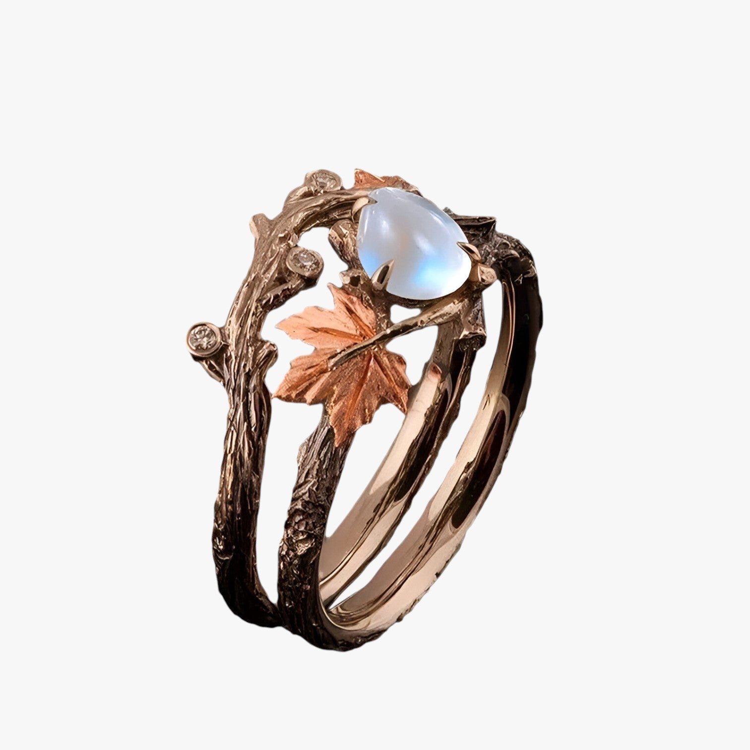 Kelsey | Anello in oro con foglia - Ciondolo senza tempo con scintillio di pietra di luna - - Rings womens ring - Concept Palermo