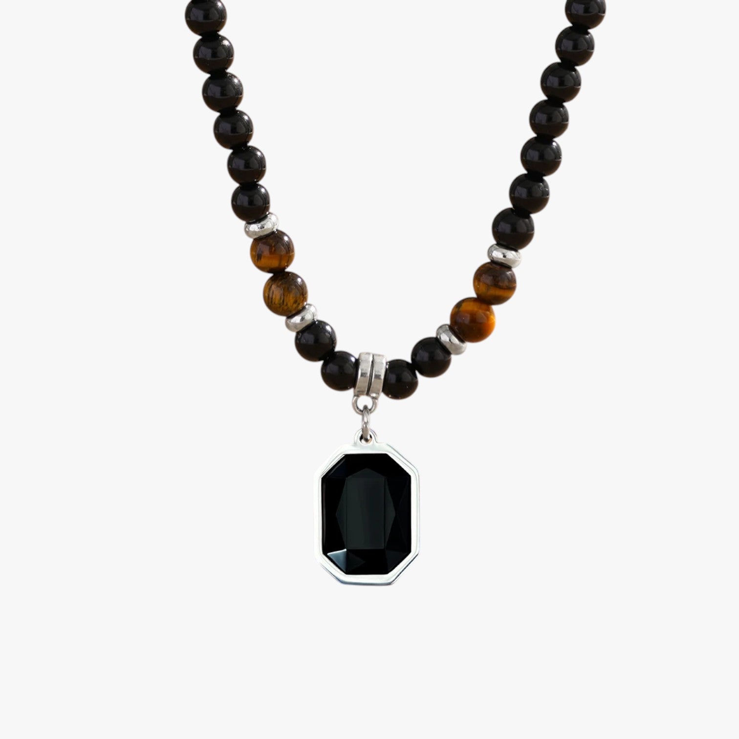 Jaze | Stile audace al collo – Collana con perline nere e ciondolo quadrato per uomo - - Mens fashion necklace necklace for men - Concept Palermo