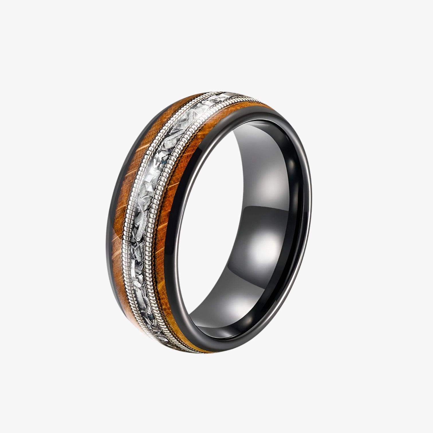 Mariano | Anello di legno con corde di chitarra e accenti di botti di whisky - - mens accessory mens ring Rings - Concept Palermo