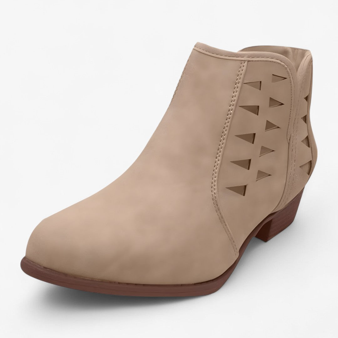 Ellen | Stivaletti bianchi in maglia traforata stile western - Beige - BOOTS Boots & Shoes shoes shoes for women Shoes women womens shoes - Concept Palermo