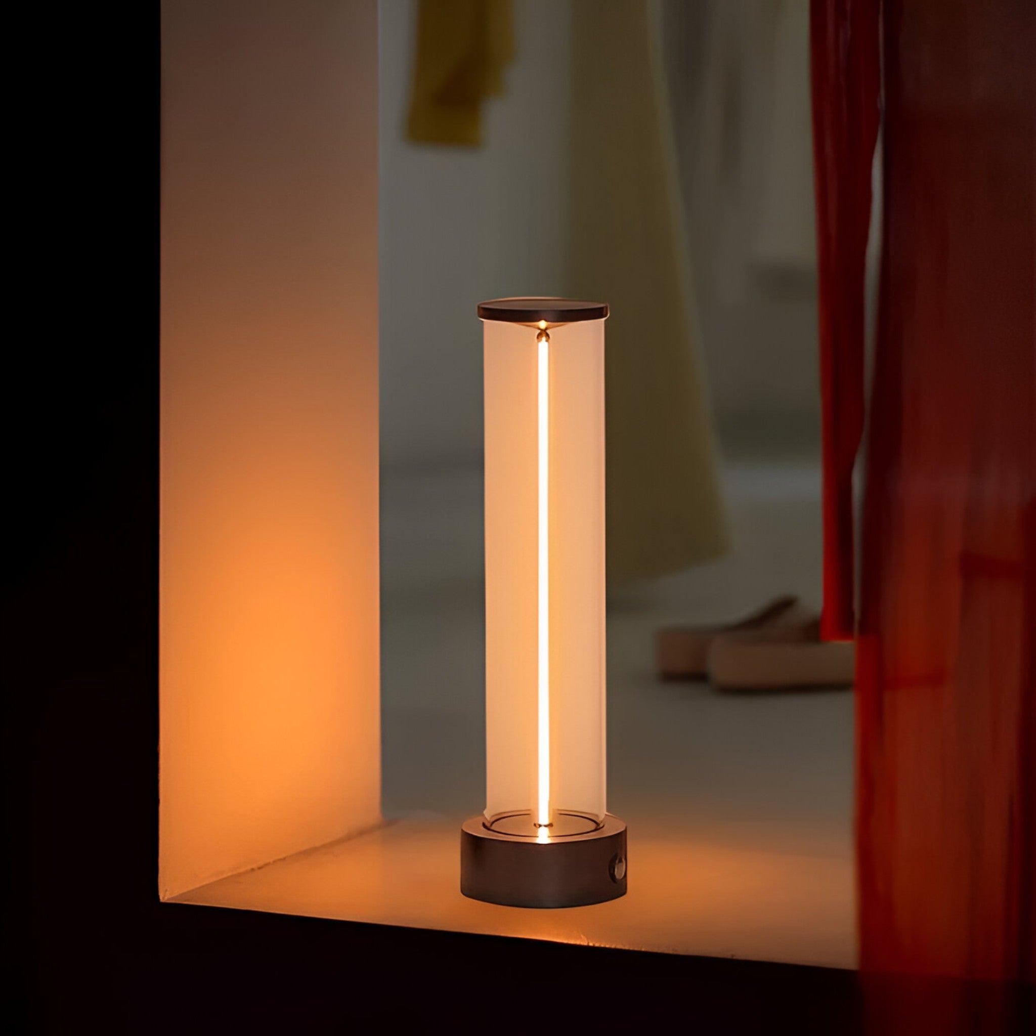 Nuova | Lampada da tavolo spada laser - - lamp - Concept Palermo