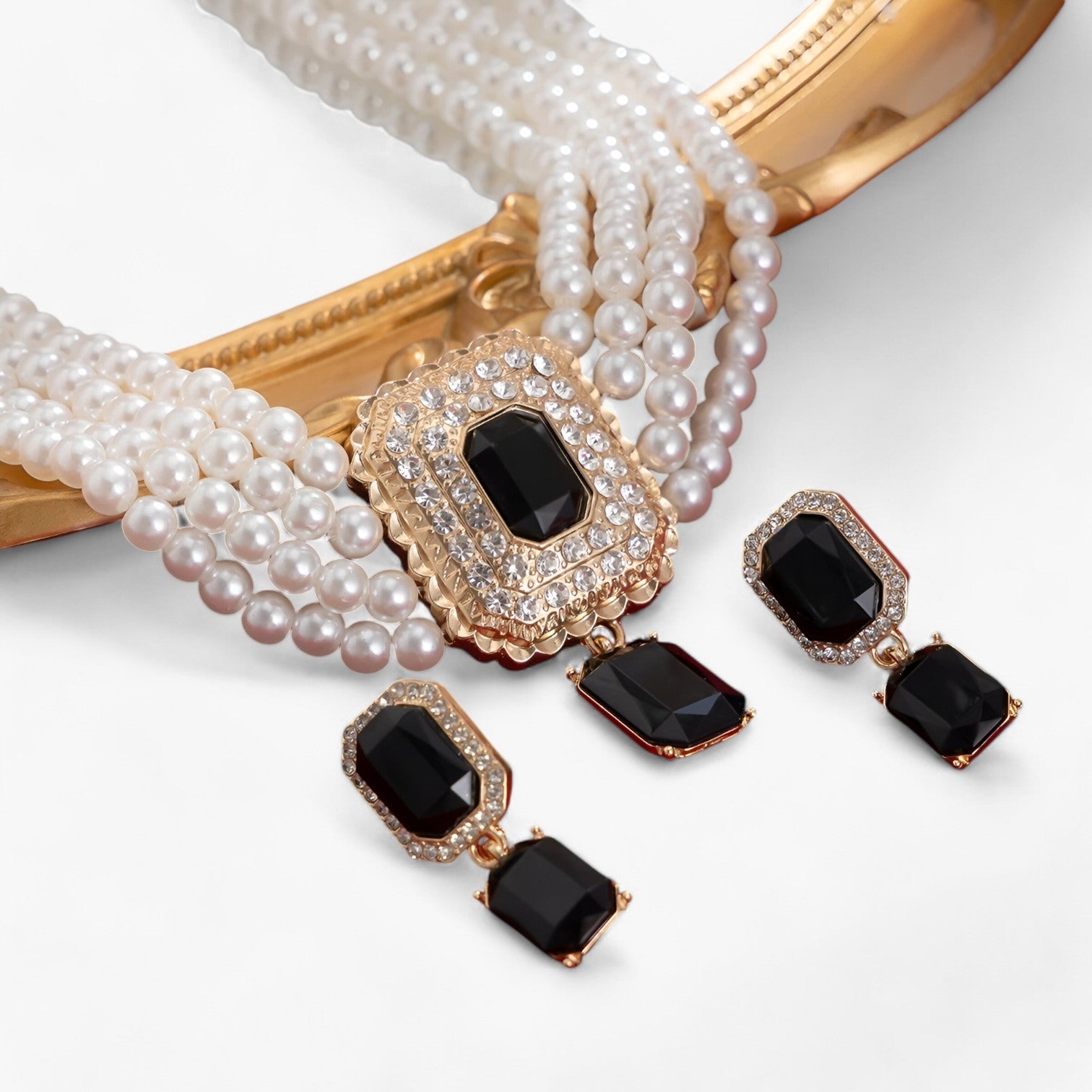 Rebecca | Eleganza Retro Lattaceo: Set di gioielli a più strati con perle per donne - Colore oro nero - Accessories Jewelry Gift Gifts for women women - Concept Palermo