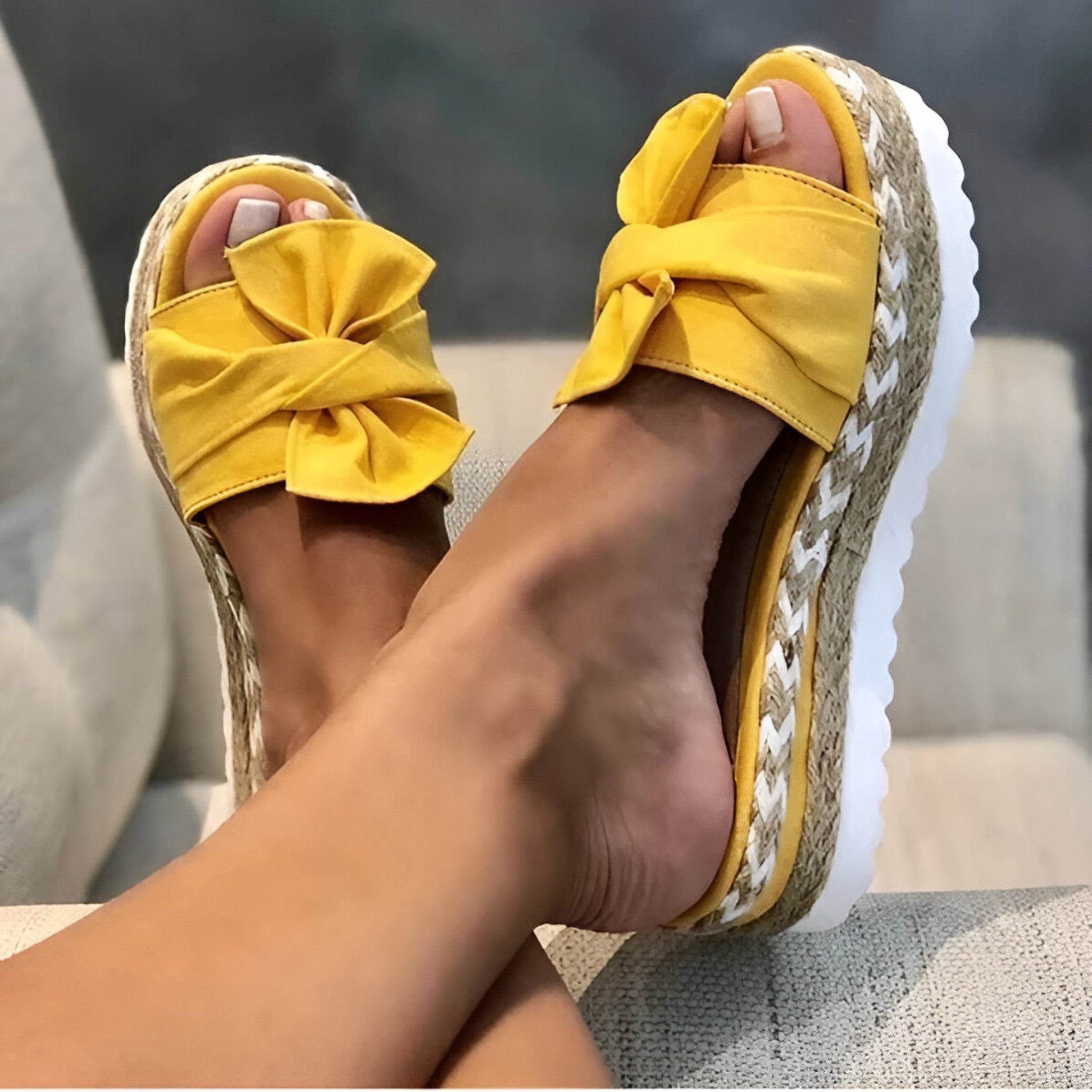 Sarah - Sandali Rosa Pastello da Donna - Giallo - comfy sandals fashion sandals must-have sandals sandals - Concept Palermo