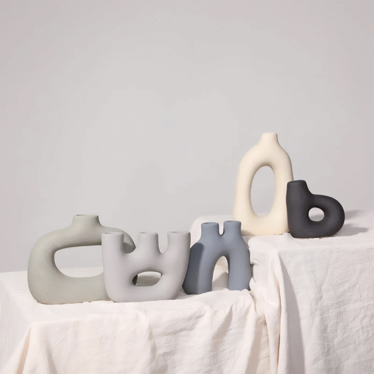 Vasi in ceramica opaca sofisticati | Decorazioni da tavolo senza tempo e stilose - - Decor Flowerpots Vases - Concept Palermo
