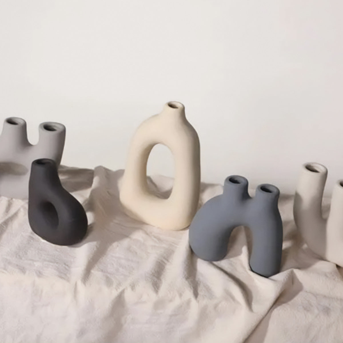 Vasi in ceramica opaca sofisticati | Decorazioni da tavolo senza tempo e stilose - - Decor Flowerpots Vases - Concept Palermo