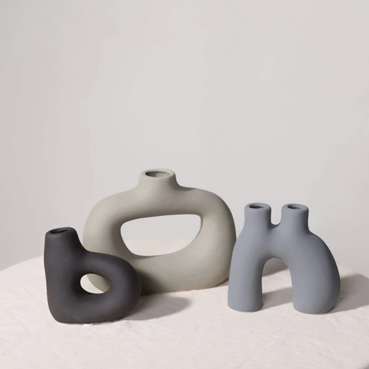 Vasi in ceramica opaca sofisticati | Decorazioni da tavolo senza tempo e stilose - - Decor Flowerpots Vases - Concept Palermo