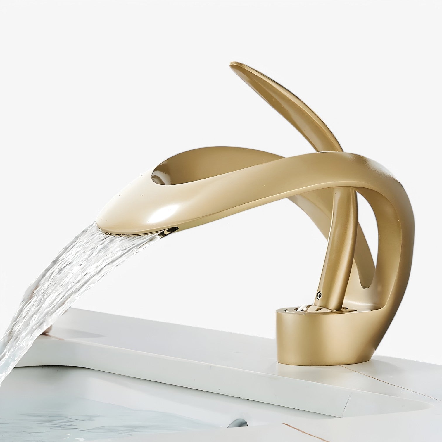 Tammy | Rubinetto a cascata – Elegante, durevole e con flusso d'acqua fluido - - Home Home & Garden - Concept Palermo