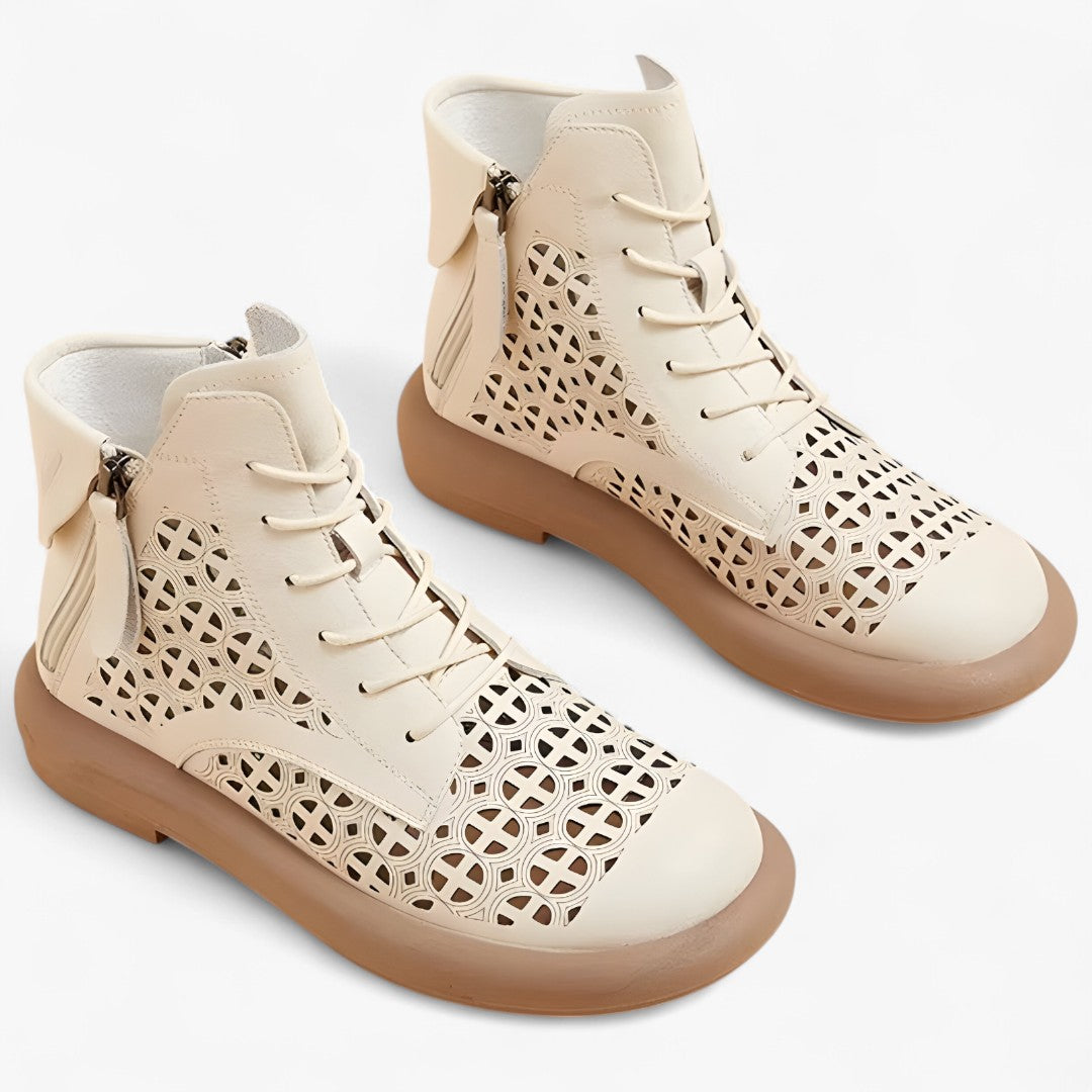 Clara | Stivaletti traforati in vera pelle con stile - - BOOTS Boots & Shoes - Concept Palermo