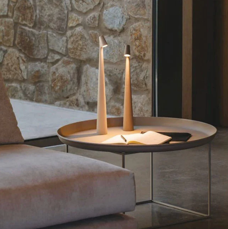 LuminaTouch | Lampada da tavolo con comando a sfioramento - - Tischlampen Tragbare Lampen - Concept Palermo
