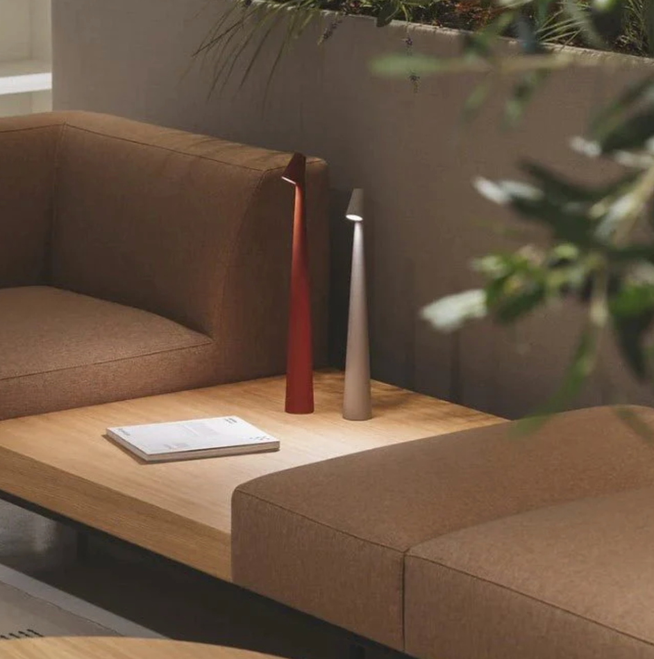 LuminaTouch | Lampada da tavolo con comando a sfioramento - - Tischlampen Tragbare Lampen - Concept Palermo