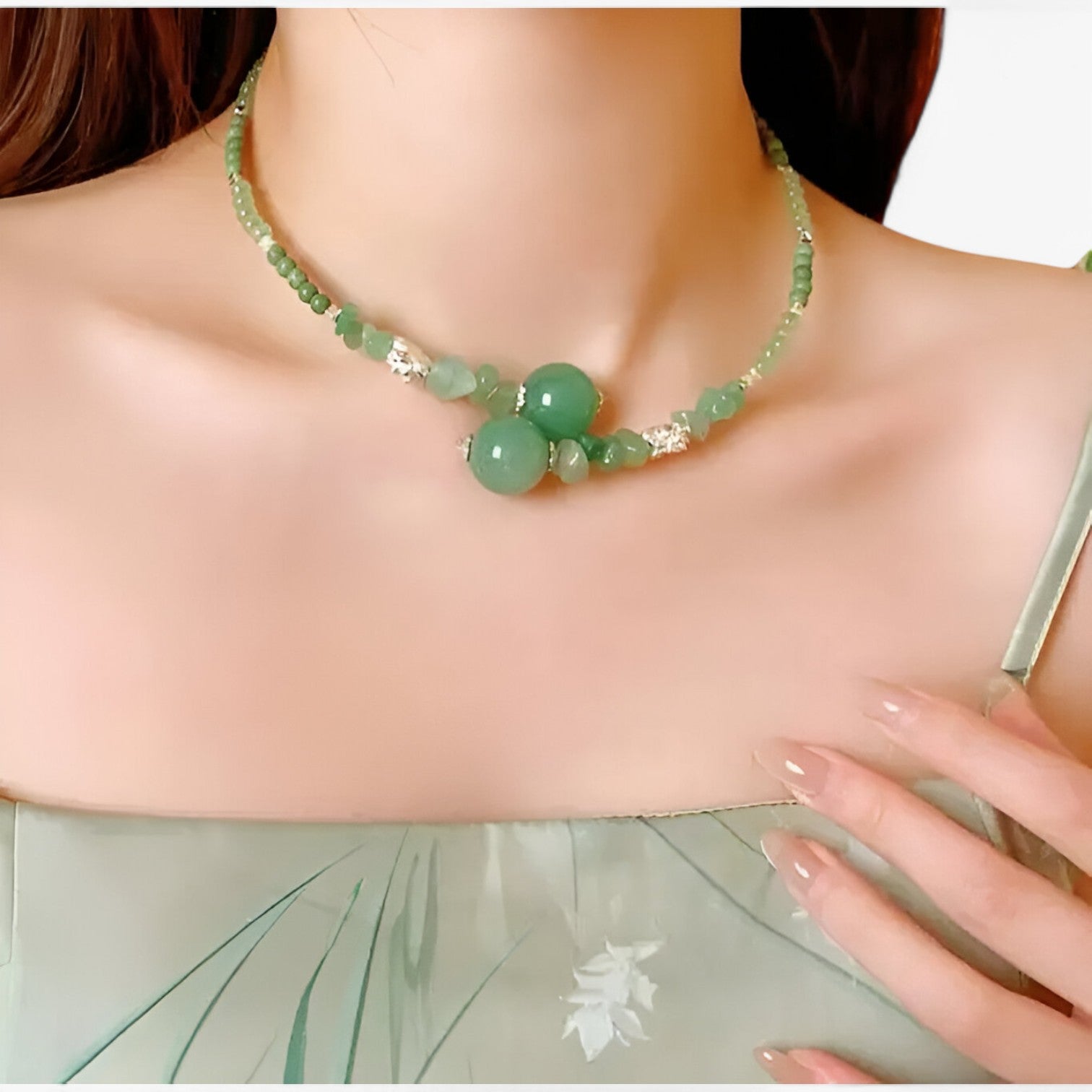 Vivian | Elegante e senza tempo: collana choker in giada orientale per un look raffinato - - elegant womens necklaces Fashion Necklaces Necklace Necklaces for Women - Concept Palermo