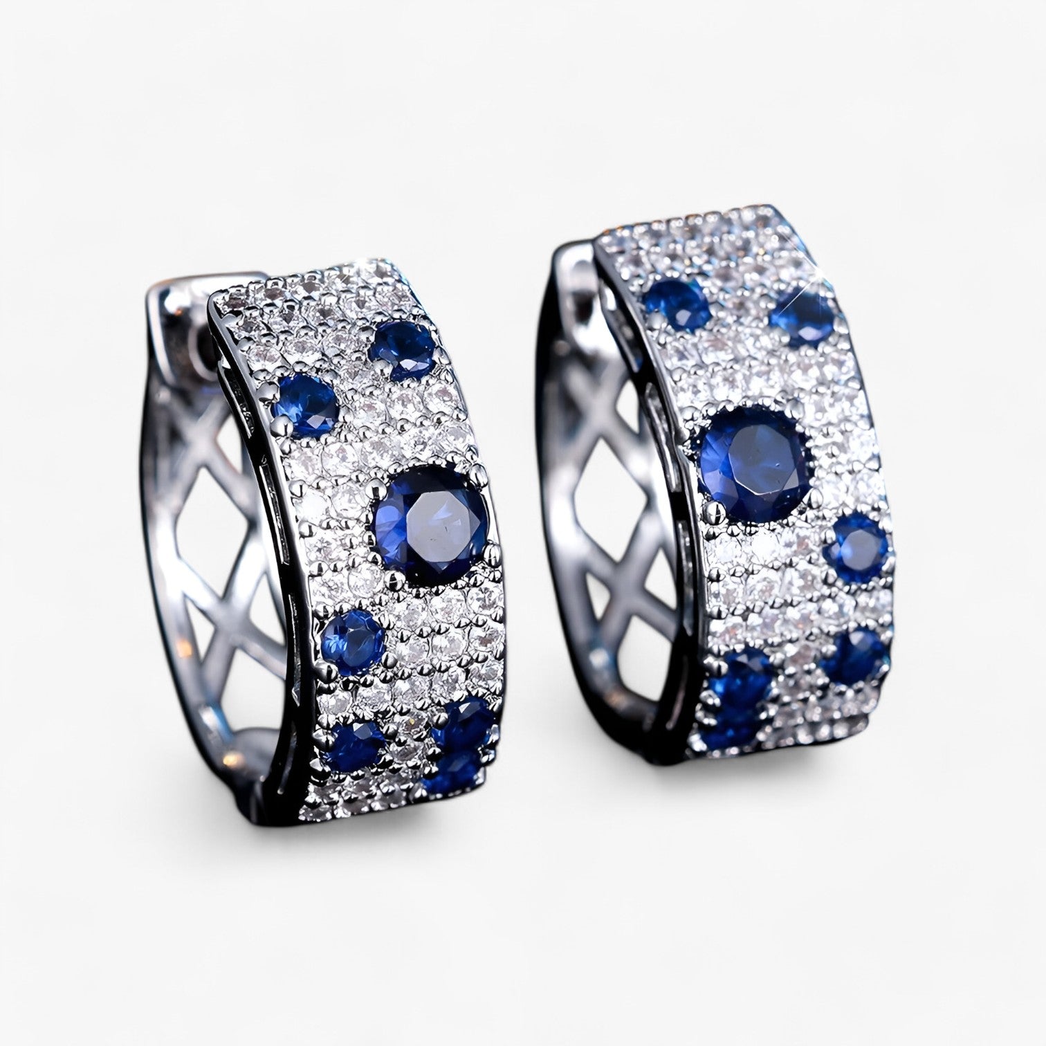 Rosalie | Eleganti orecchini in zirconia dorata – Splendido stile per donne - - Accessories Jewelry EARRINGS - Concept Palermo
