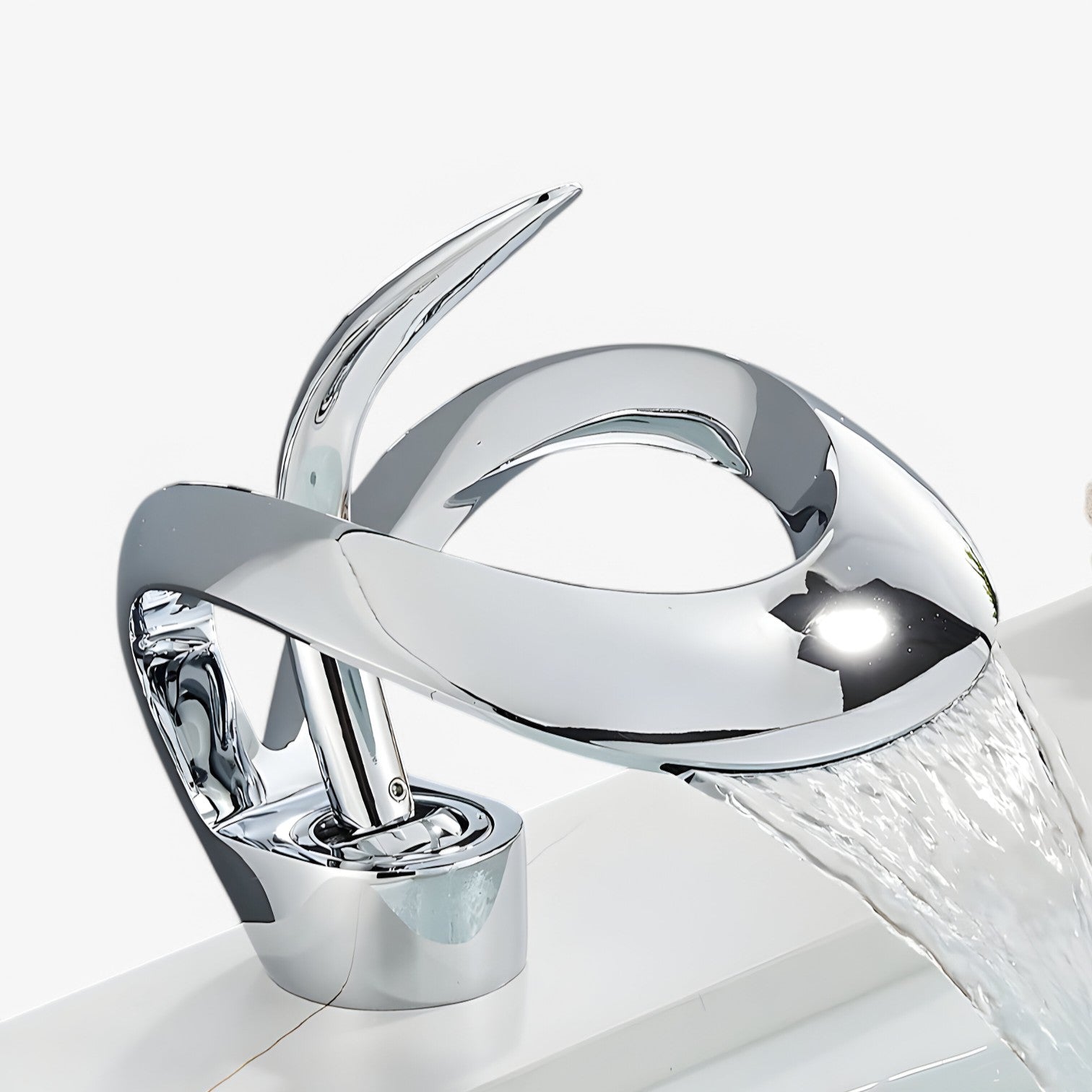 Tammy | Rubinetto a cascata – Elegante, durevole e con flusso d'acqua fluido - Cromo - Home Home & Garden - Concept Palermo