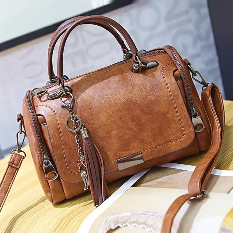 PAULIEN - Borsa a tracolla con frange per donne: grande capacità, design alla moda - - Bags handbags Shoulder Bags women bags - Concept Palermo
