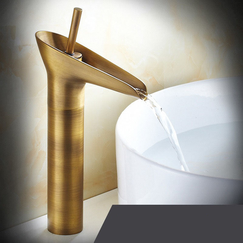 Huck - Waterfall rubinetto antico rubinetto per lavabo da bagno miscelatore per lavabo in ottone - Antico lungo - antique bathroom antique faucet Bathroom Bathroom Faucets faucet brass basin Faucets mixer taps sink faucet Waterfall faucet - Concept Palermo