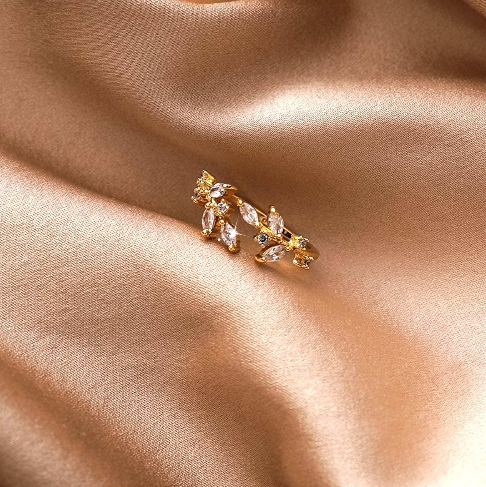 Anello con cristalli 18 carati - - HYPOALLERGENIC Ring ring for women - Concept Palermo