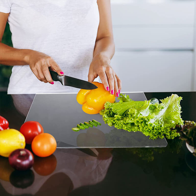 CrystalCut | Migliore visibilità, antiscivolo per tagliare in sicurezza - - Anti-Slip Cutting Board Clear Cutting Board for Kitchen Cutting Board Cutting Boards Durable Kitchen Tool Family-Friendly Kitchen Tool home Kitchen Essentials Meal Preparation Essentials sale Transparent Cutting Board Versatile Cutting Board - Concept Palermo