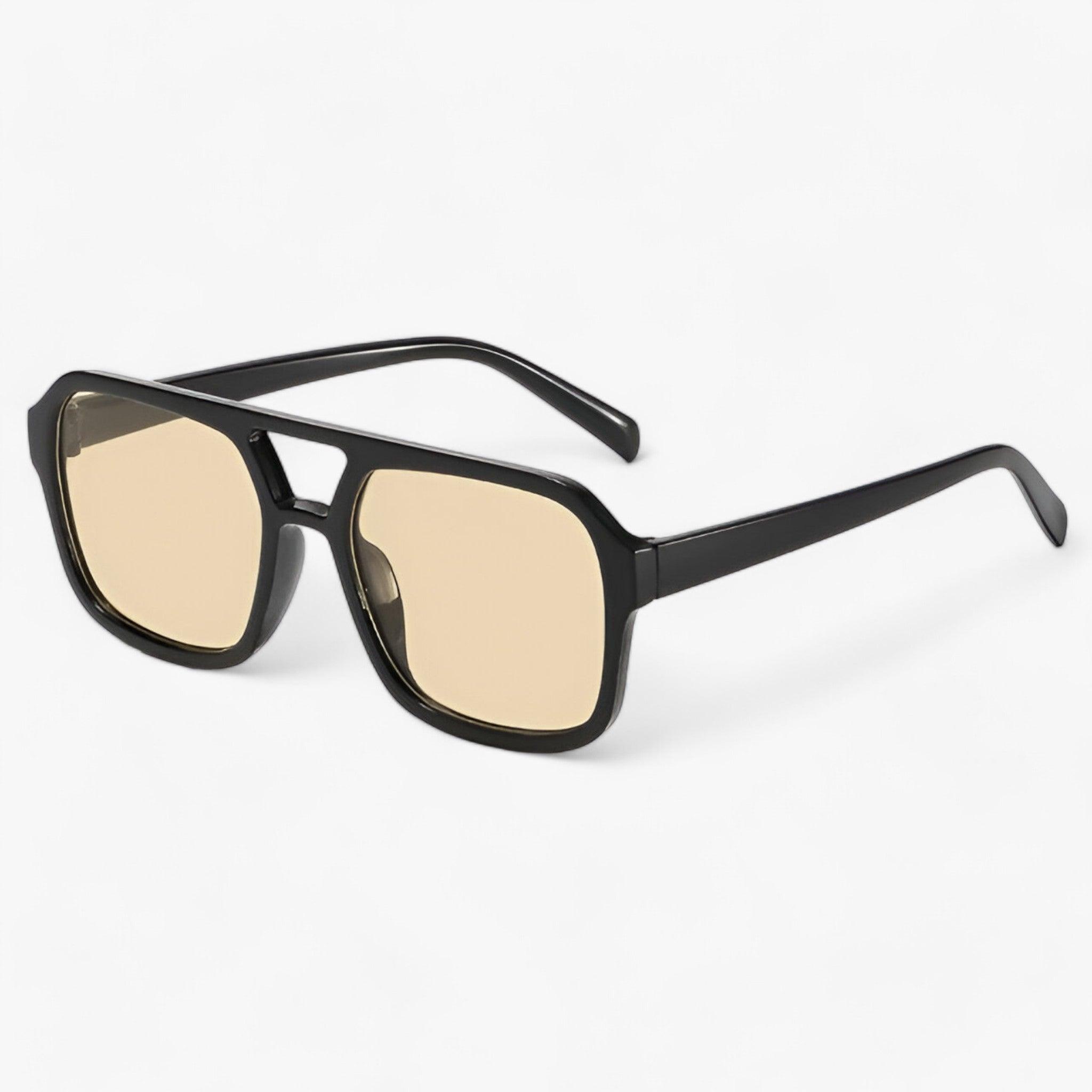 ICONIC | Occhiali da sole vintage quadrati: protezione per gli occhi elegante per tutte le occasioni - Caffè - Acrylic ADULT DLIDW EYEWEAR Mainland China Polycarbonate SQUARE Sunglasses UV400 WOMEN - Concept Palermo