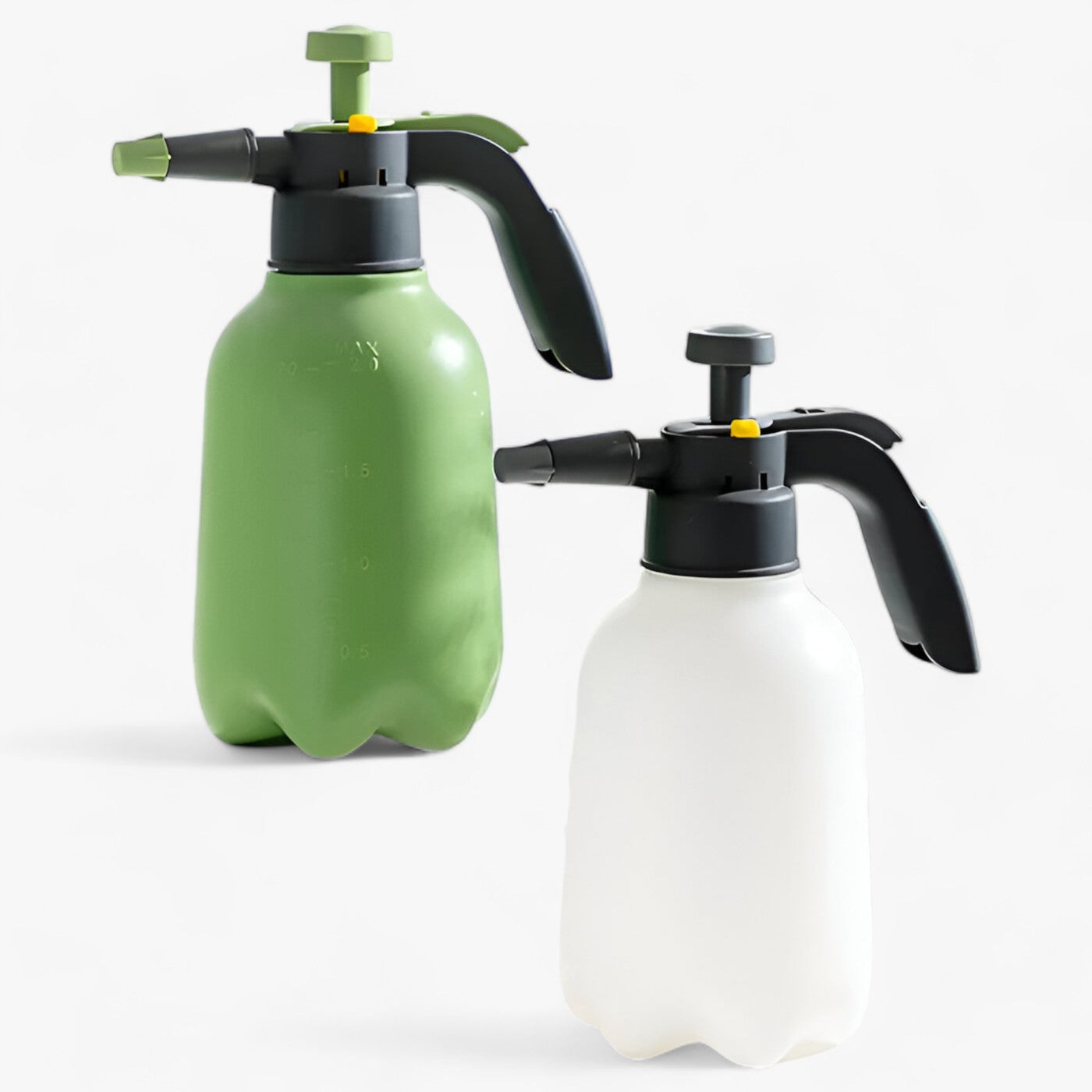 AquaSpritz | Spruzzatore manuale - Semplice cura del giardino e della casa - - 13.5*31cm/5.31*12.2inch 2L ABS APWIKOGER Plastic Pressure Sprayer Water Cans White/green - Concept Palermo