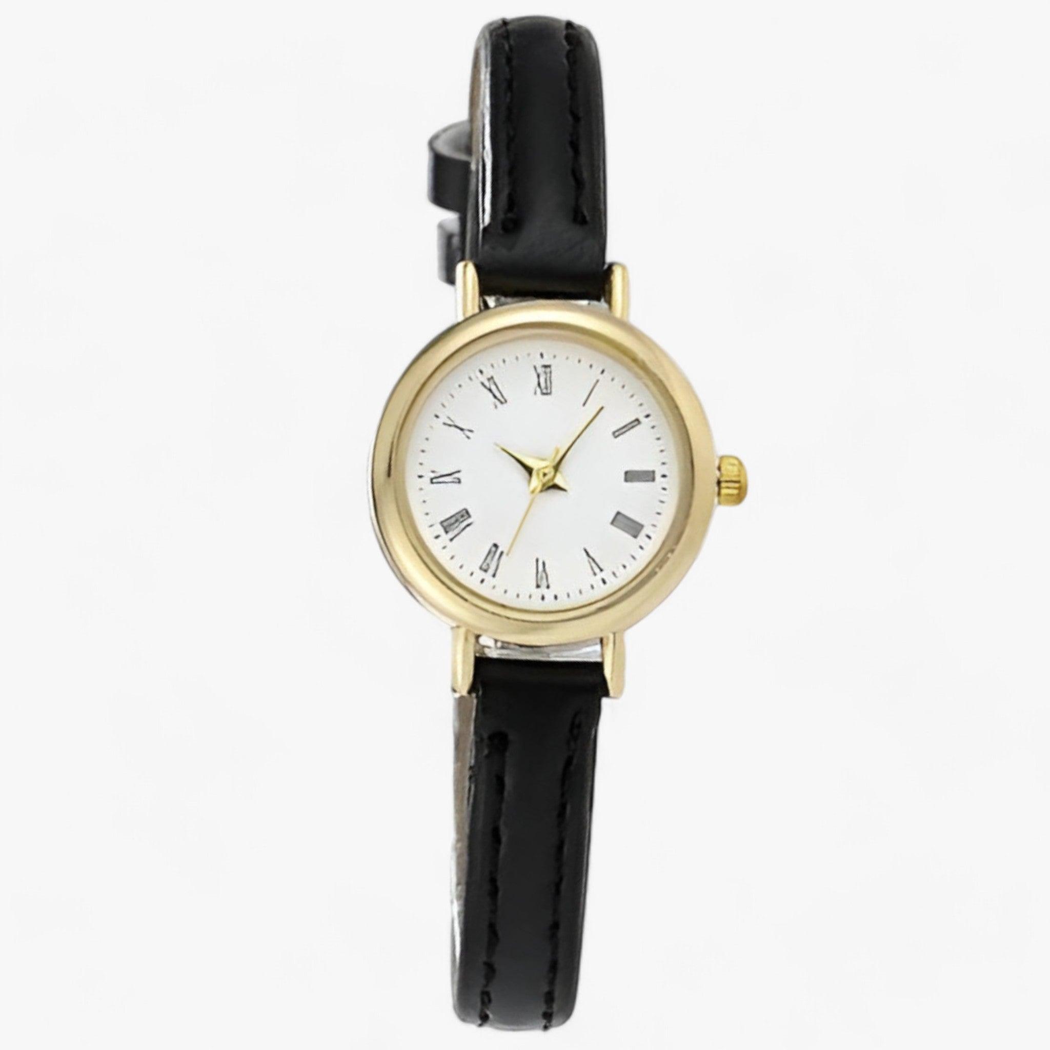 LUNA | Piccolo orologio rotondo - Minimalismo chic per uno stile quotidiano - Nero - 12mm 18mm 23cm 6mm ALLOY Buckle Fashion & Casual glass ladies watch leather Mainland China montre montres femmes MOONBIFFY No package No Waterproof None Quartz relogio relogios feminino reloj reloj para mujer relojes relojes de mujeres Round watch watch for women watches women watch ZN22583 - Concept Palermo