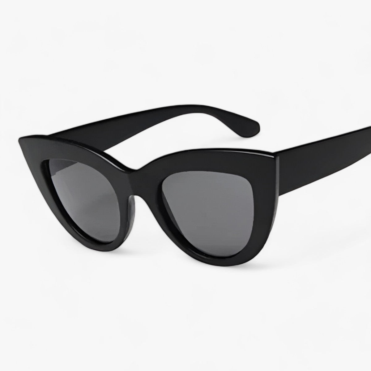 Paulette | Occhiali da sole cat-eye senza tempo ed eleganti per un'apparizione di stile - - 52mm 63mm ADULT Anti-reflective CAT EYE CE DITUIEO EYEWEAR Mainland China MIRROR Plastic Polycarbonate Sunglasses UV400 WOMEN - Concept Palermo
