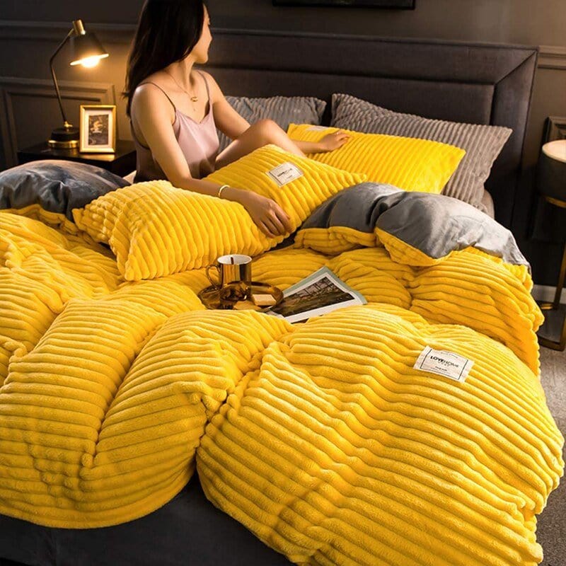 Vera - Morbido e caldo piumone invernale - Giallo - Bedding Bedroom Blankets Duvet Duvetcover Home Interior new_for_google Pillow Populair-tag - Concept Palermo