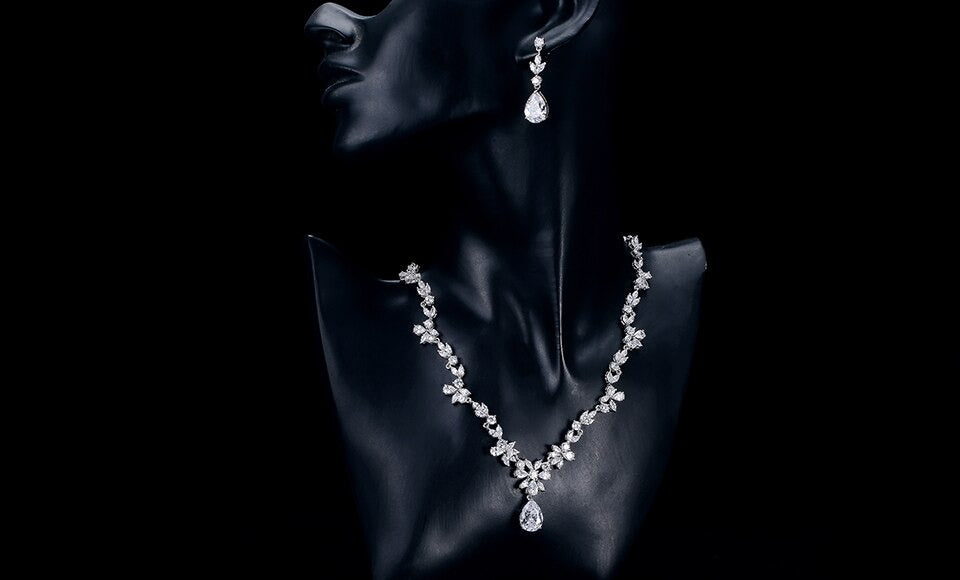 Set di gioielli con cristalli e perle per donne - - Jewelry necklace Necklaces for Women - Concept Palermo