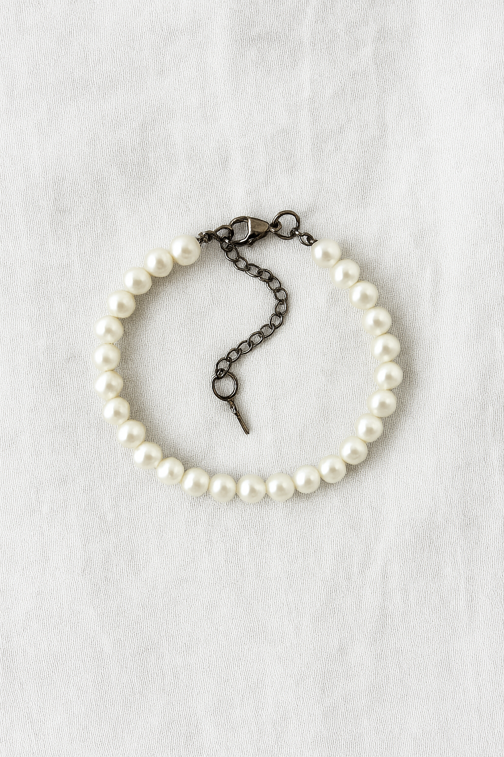 Briella | Bracciale di perle con chiusura a catena nera - - Armband Armbänder bestseller30d Perlen streetwear - Concept Palermo